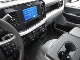 Ford Super Duty F-250 SRW XL 2WD Reg Cab 8' Box 2026