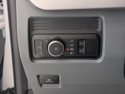 Ford Super Duty F-250 SRW XL 2WD Reg Cab 8' Box 2026