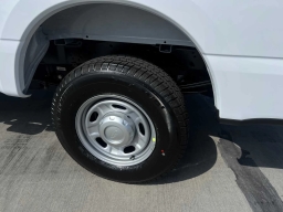 Ford Super Duty F-250 SRW XL 2WD Reg Cab 8' Box 2026