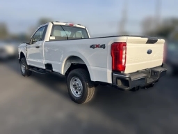 Ford Super Duty F-250 SRW XL 4WD Reg Cab 8' Box 2026