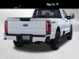 Ford Super Duty F-250 SRW XL 4WD Reg Cab 8' Box 2026