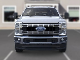 Ford Super Duty F-250 SRW XLT 4WD Reg Cab 8' Box 2026