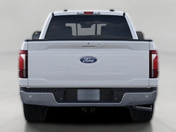 Ford F-150 LARIAT 4WD SuperCrew 5.5' Box 2025