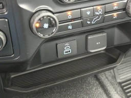 Ford Super Duty F-350 SRW XL 2WD Reg Cab 8' Box 2026