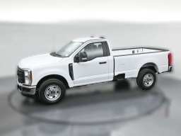 Ford Super Duty F-350 SRW XL 2WD Reg Cab 8' Box 2026