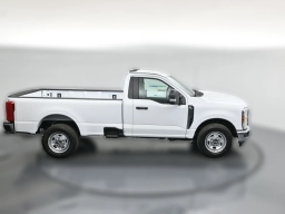 Ford Super Duty F-350 SRW XL 2WD Reg Cab 8' Box 2026
