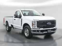 Ford Super Duty F-350 SRW XL 2WD Reg Cab 8' Box 2026