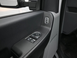 Ford Super Duty F-350 SRW XL 4WD Reg Cab 8' Box 2026