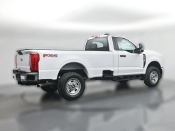 Ford Super Duty F-350 SRW XL 4WD Reg Cab 8' Box 2026