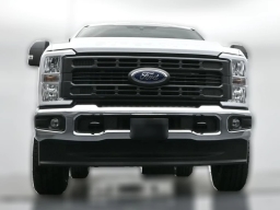 Ford Super Duty F-350 SRW XL 4WD Reg Cab 8' Box 2026