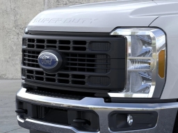 Ford Super Duty F-350 SRW XL 4WD Reg Cab 8' Box 2026