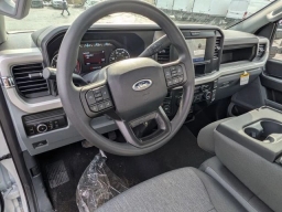 Ford Super Duty F-350 SRW XL 4WD Reg Cab 8' Box 2026