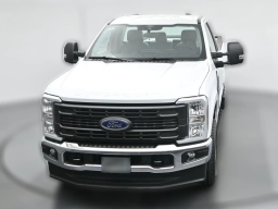 Ford Super Duty F-350 SRW XL 4WD Reg Cab 8' Box 2026