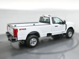 Ford Super Duty F-350 SRW XL 4WD Reg Cab 8' Box 2026