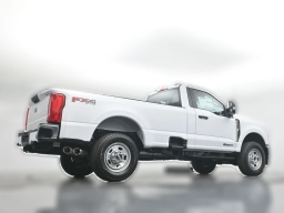 Ford Super Duty F-350 SRW XL 4WD Reg Cab 8' Box 2026