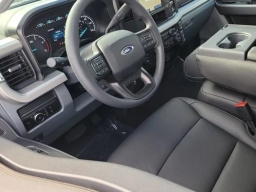 Ford Super Duty F-350 DRW XLT 4WD Reg Cab 8' Box 2026