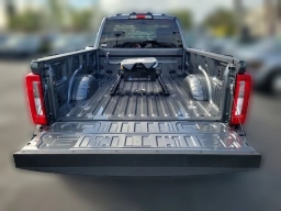 Ford Super Duty F-350 DRW XLT 4WD Reg Cab 8' Box 2026