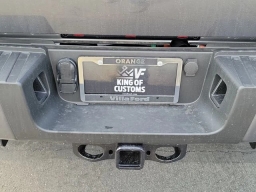 Ford Super Duty F-350 DRW XLT 4WD Reg Cab 8' Box 2026