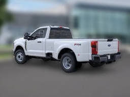 Ford Super Duty F-350 DRW XLT 4WD Reg Cab 8' Box 2026