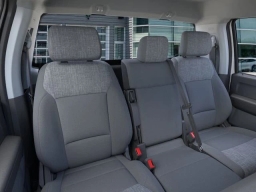 Ford Super Duty F-350 DRW XLT 4WD Reg Cab 8' Box 2026