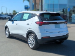 Chevrolet Bolt LT FWD 4dr 2027