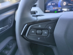 Chevrolet Bolt LT FWD 4dr 2027