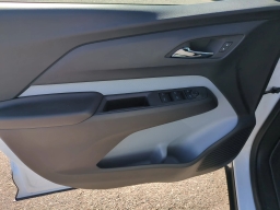 Chevrolet Bolt LT FWD 4dr 2027