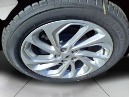 Chevrolet Bolt LT FWD 4dr 2027