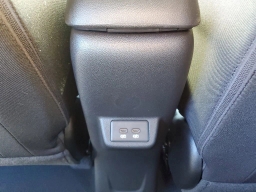 Chevrolet Bolt LT FWD 4dr 2027