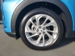 Chevrolet Bolt LT FWD 4dr 2027