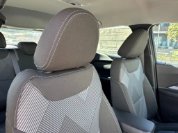 Chevrolet Bolt LT FWD 4dr 2027