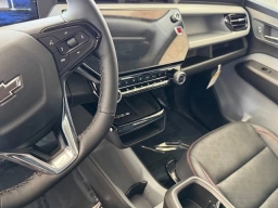 Chevrolet Bolt RS FWD 4dr 2027