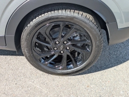 Chevrolet Bolt RS FWD 4dr 2027