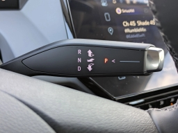 Chevrolet Bolt RS FWD 4dr 2027