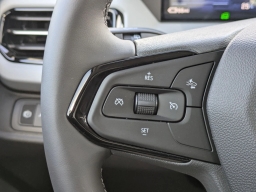 Chevrolet Bolt RS FWD 4dr 2027