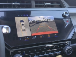 Chevrolet Bolt RS FWD 4dr 2027