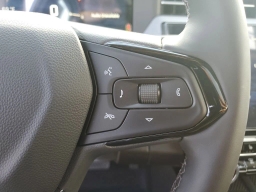 Chevrolet Bolt RS FWD 4dr 2027