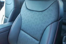 Chevrolet Bolt RS FWD 4dr 2027