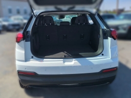 Chevrolet Bolt RS FWD 4dr 2027