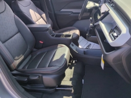 Chevrolet Bolt RS FWD 4dr 2027