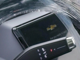 Chevrolet Bolt RS FWD 4dr 2027