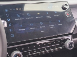 Chevrolet Bolt RS FWD 4dr 2027