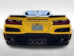 Chevrolet Corvette 2dr Z06 Cpe w/2LZ 2025