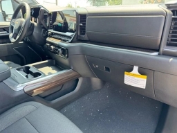 Chevrolet Silverado 2500HD LT 4WD Crew Cab 159" 2026