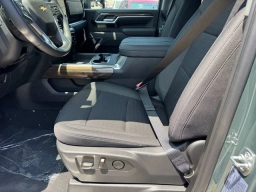 Chevrolet Silverado 2500HD LT 4WD Crew Cab 159" 2026