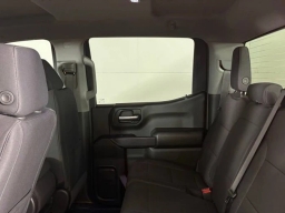 Chevrolet Silverado 1500 Custom 2WD Crew Cab 147" 2026