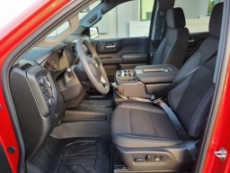 Chevrolet Silverado 1500 Custom 4WD Crew Cab 157" 2026