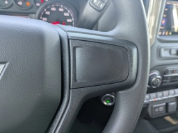 Chevrolet Silverado 1500 4WD Double Cab 147" Custom 2026