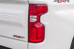 Chevrolet Silverado 1500 RST 4WD Crew Cab 147" 2026