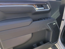 Chevrolet Silverado 1500 RST 4WD Crew Cab 147" 2026